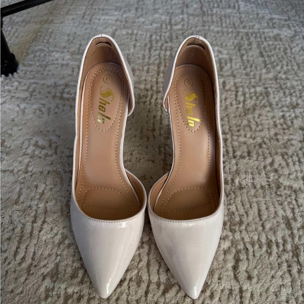 SHEIN Cream Pointed Stiletto Heels